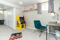 9th & 9th Bungalow · Pac-Man Arcade · Patio - Image 2