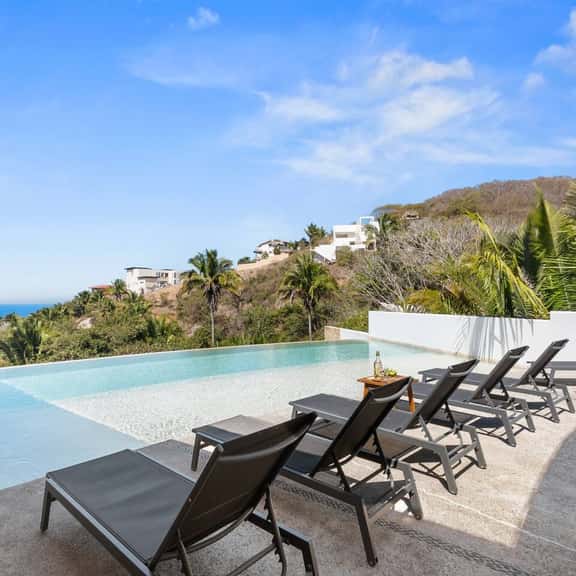 Infinity Pool * Larger Groups * Private Patio - Image 1
