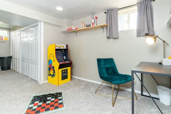 9th & 9th Bungalow · Pac-Man Arcade · Patio - Image 2